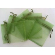 SACCHETTI ORGANZA COLORE 5 VERDE CON TIRANTEMISURA 15X8,5 CM.