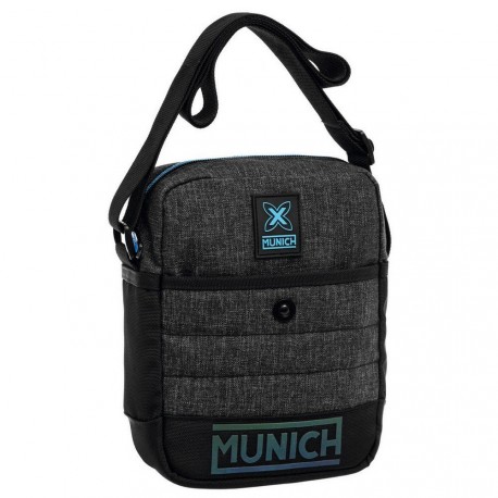 TRACOLLA UOMO MUNICH ORIGINAL BLACK TO COLOR 16X21X7CM.90%POLIESTER 10%PU 3 TASCHE 1 POSTER/1 ANTERIO/1 INTERNA CON ZIP