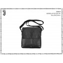 BORSELLO TRACOLLA UOMO FC JUVENTUS 21X22X4CM NERO CON PATTINA 2 TASCHE ESTERNE1CON ZIP 100%PL PRODOTTO UFFIC. IMMA ITALY