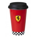 TAZZA TRAVEL MUG SCUDERIA FERRARI ROSSO IN CERAMICA LOGO GIALLO 5X15X9CM CON TAPPO DOSATORE NERO SCATOLA PROD.UFFICIALE