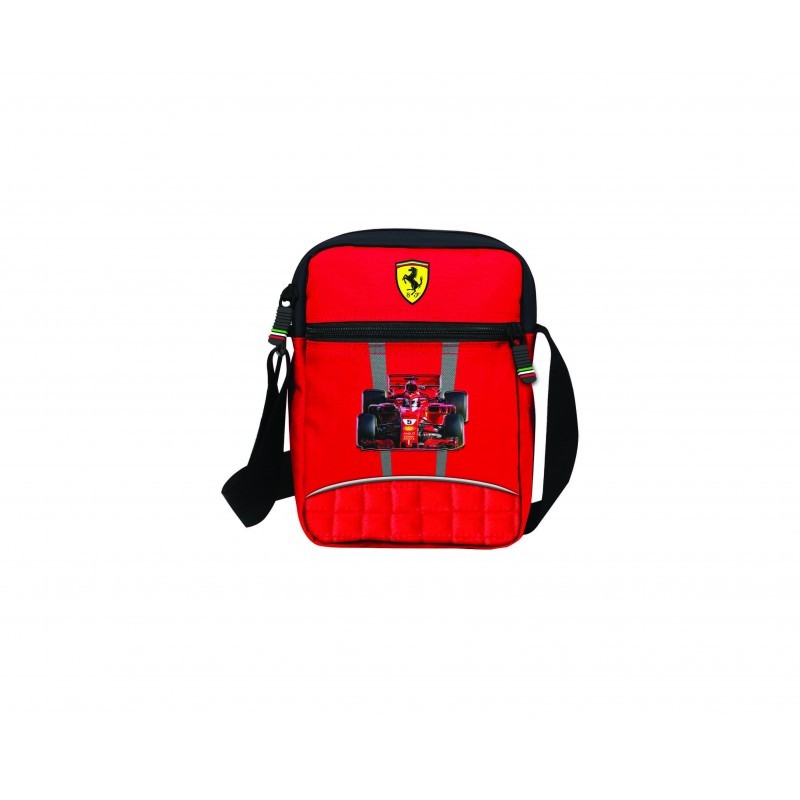 MINI TRACOLLA FERRARI KIDS 1 ZIP + TASCA CON ZIP 21X18X6CM ROSSA CON LOGO E  MACCHINA A RILIEVO DA PANINI SCUOLA ITALY - Parole e Pensieri